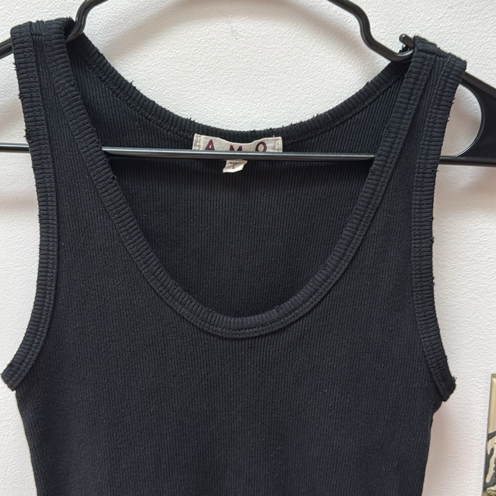 AMO Crop Rib Tank - Picture 2 of 5